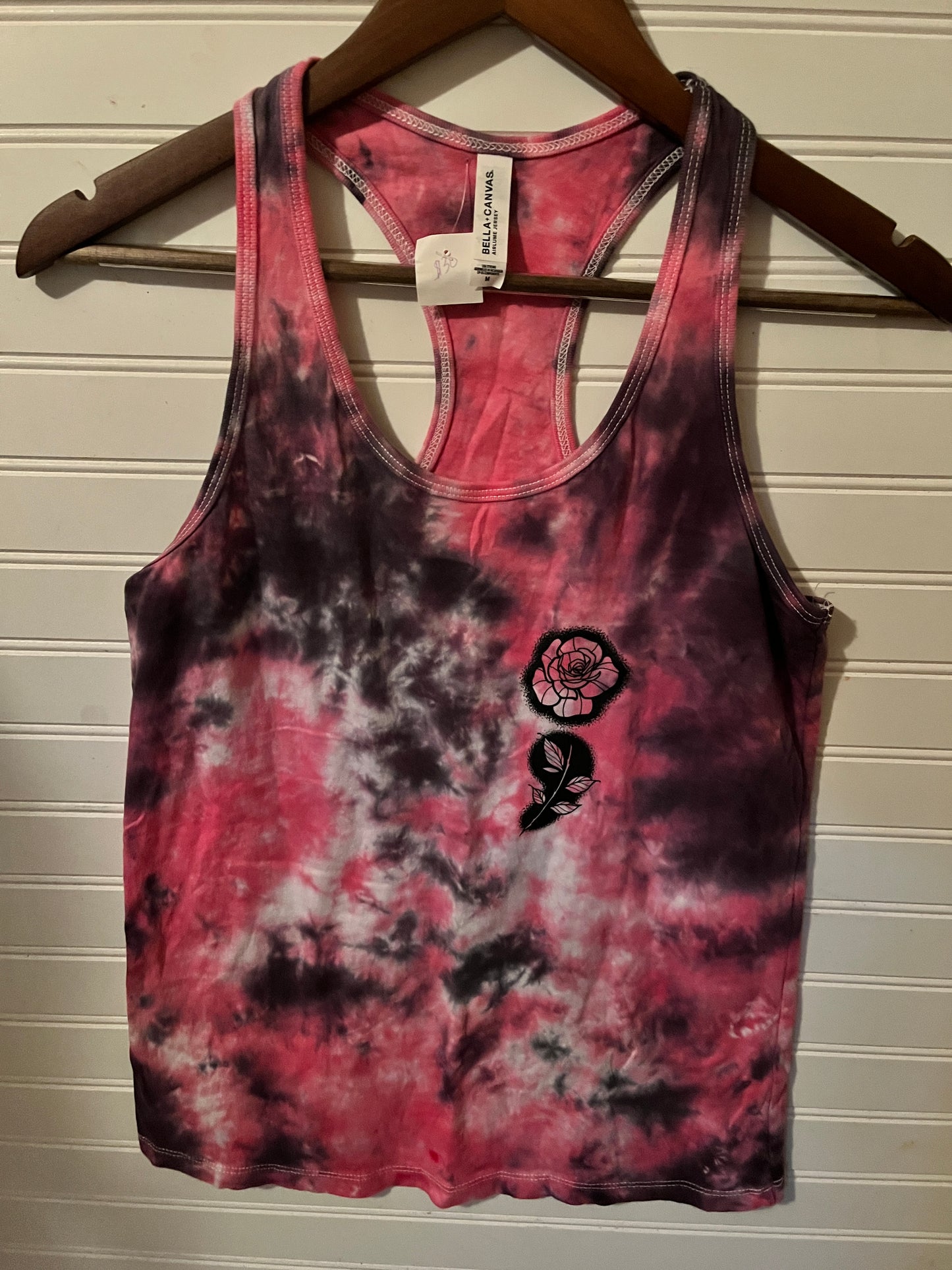 Medium racerback