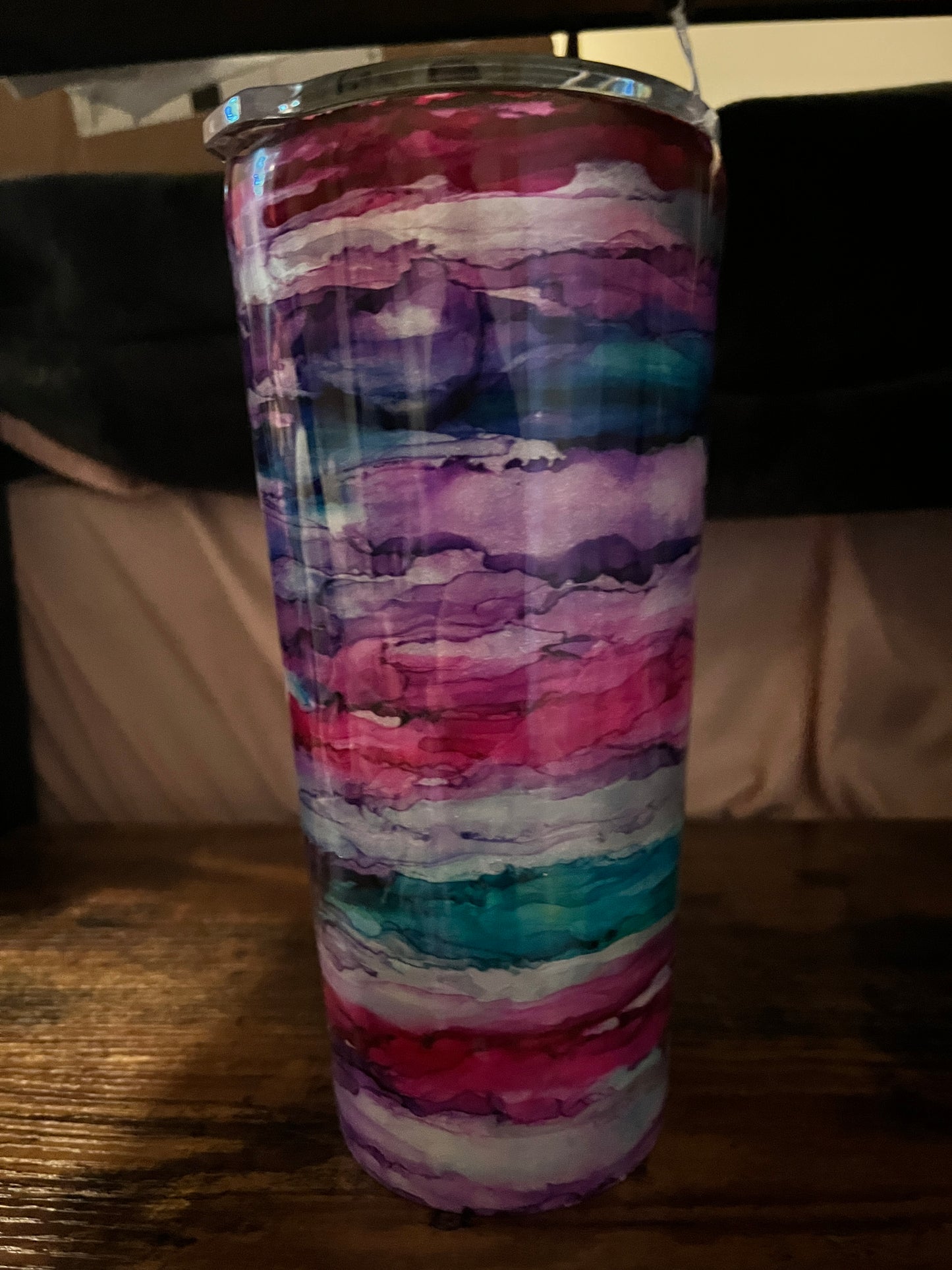 20 oz glitter ink swirl